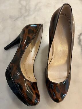 Marc Fisher Keystone 2 Leopard-Print Patent Platform Pumps Shiny Brown/Black